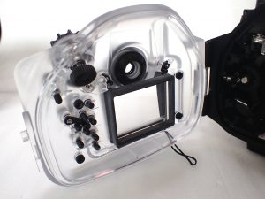 中古水中カメラ用品 オリンパス E-M1用防水プロテクターPT-EP11