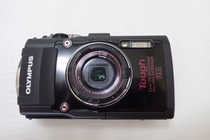 中古水中カメラ用品 OLYMPUS TG-4 + PT-056セット