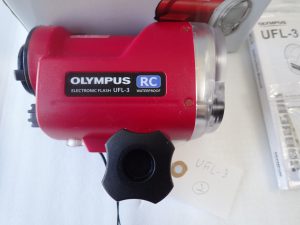 中古水中カメラ用品 OLYMPUS 水中専用フラッシュ UFL-3