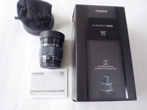 中古品 オリンパス OLYMPUS M.ZUIKO DIGITAL ED 8mm F1.8 Fisheye PRO レンズ