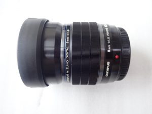 中古品 オリンパス OLYMPUS M.ZUIKO DIGITAL ED 8mm F1.8 Fisheye PRO レンズ