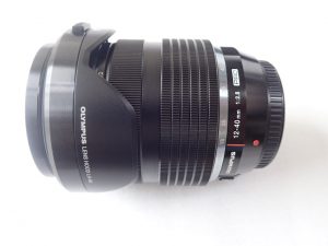 中古品 オリンパス OM-D E-M1 ミラーレス一眼 ブラックボディー、12-40mm F2.8 レンズキット