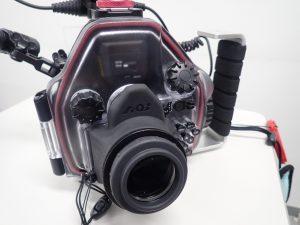 AOI UMG-04 マグニファイヤー装着例