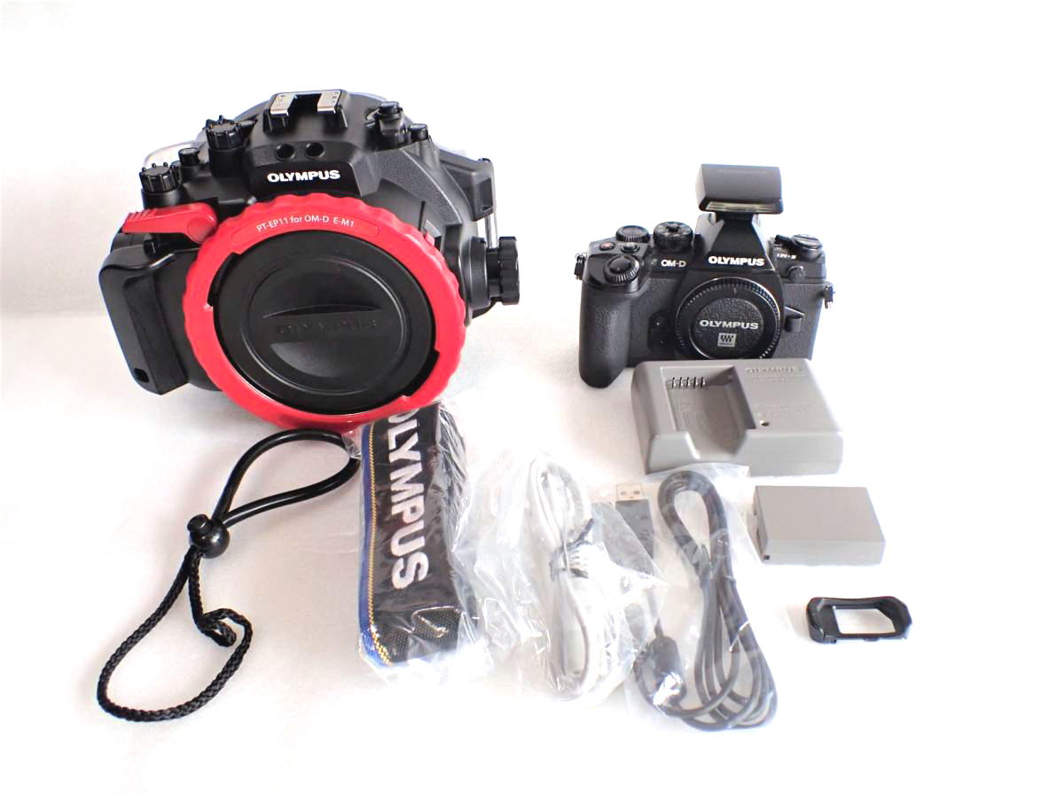 E-M1 PT-EP11 中古水中カメラ機材