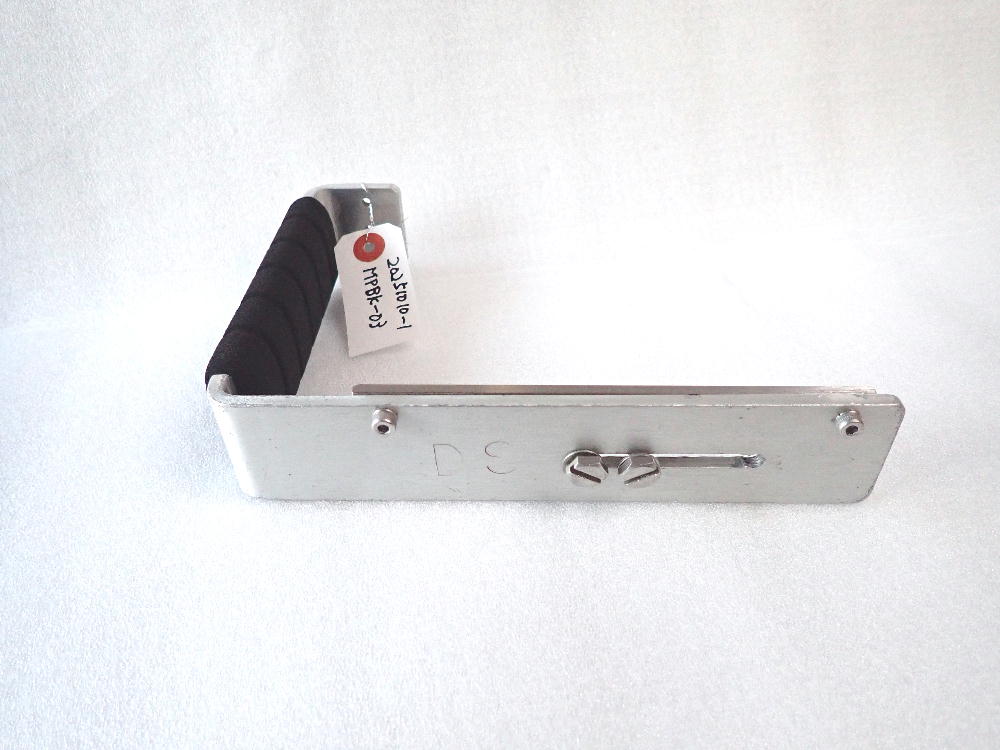 中古水中カメラ機材 MPBK-03片手グリップ