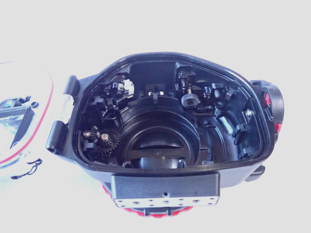 中古水中カメラ機材 OLYMPUS PT-EP11ハウジング MPBK-04両手グリップ付き
