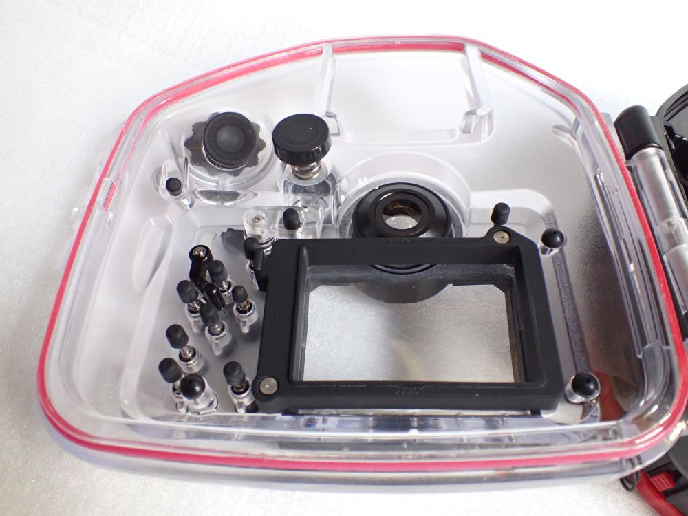 中古水中カメラ機材 PT-EP14 ハウジング