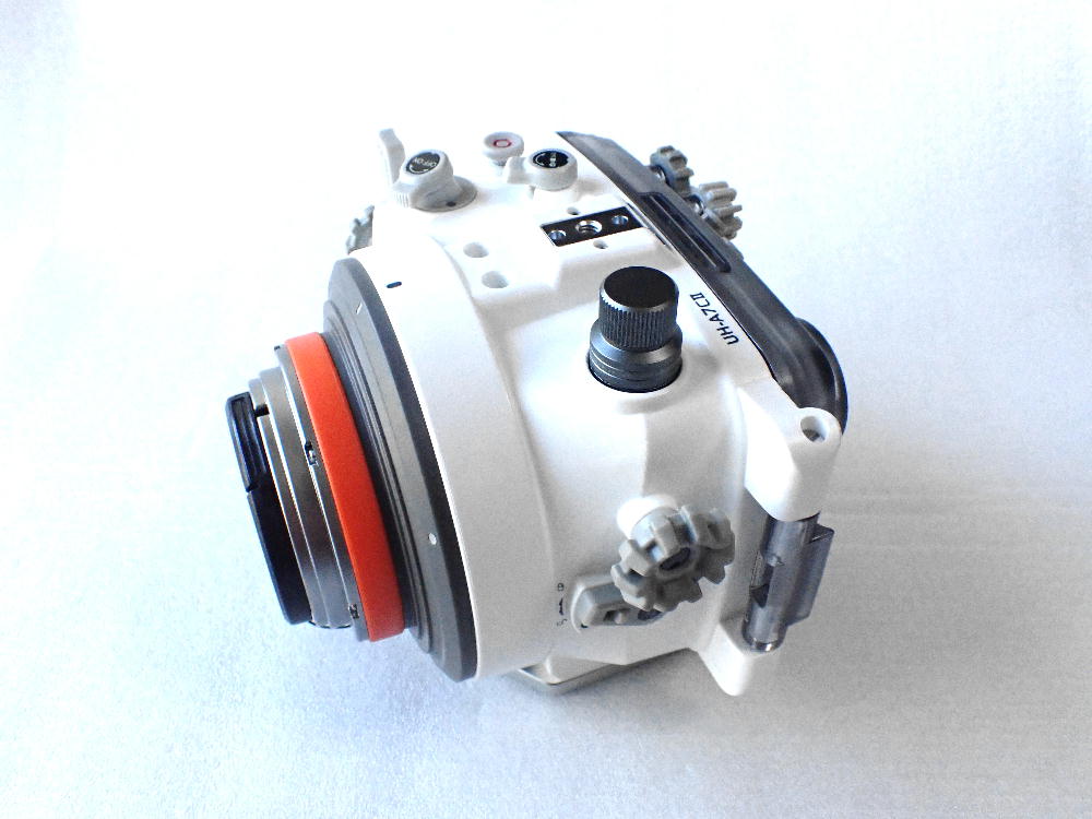 AOI UH-A7CII-WHTホワイトボディハウジング