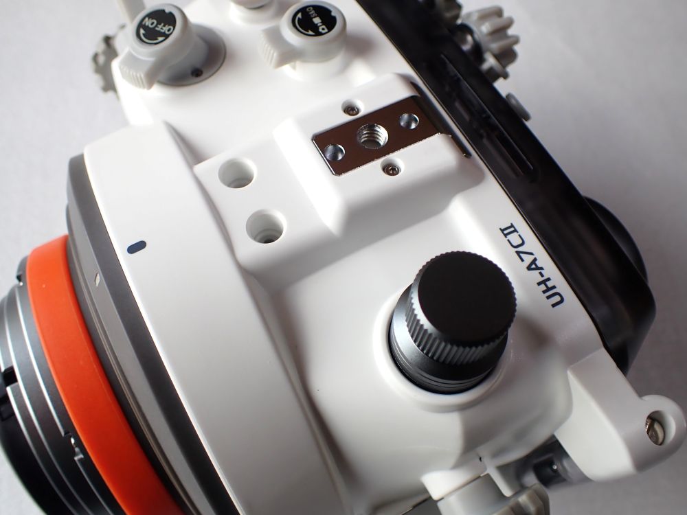 AOI UH-A7CII-WHTホワイトボディハウジング