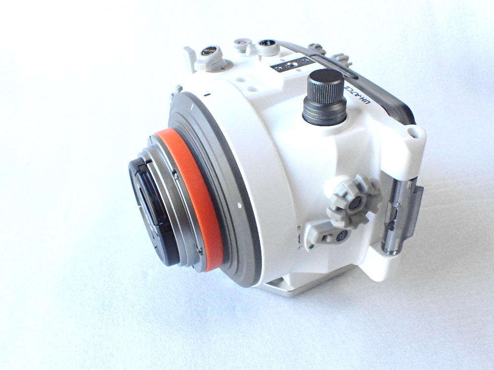 AOI UH-A7CII-WHTホワイトボディハウジング